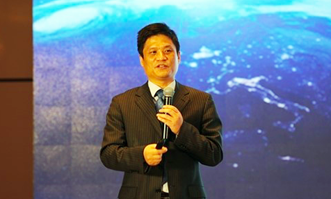 杨冰之：数据驱动行业融合升维