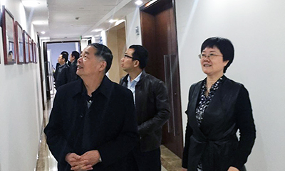 工信部原副部长杨学山一行莅临舟山雷火·竞技电竞网站集团考察指导