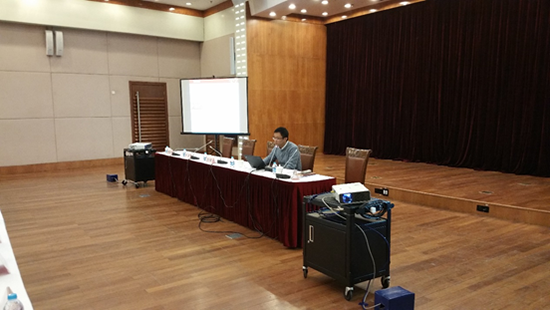北京雷火·竞技电竞网站互联信息顾问有限公司上海分公司副总经理张文凯受邀参与"普陀区智慧政务工作推进会"，并针对《普陀区公共服务目录》的梳理工作进行了培训。